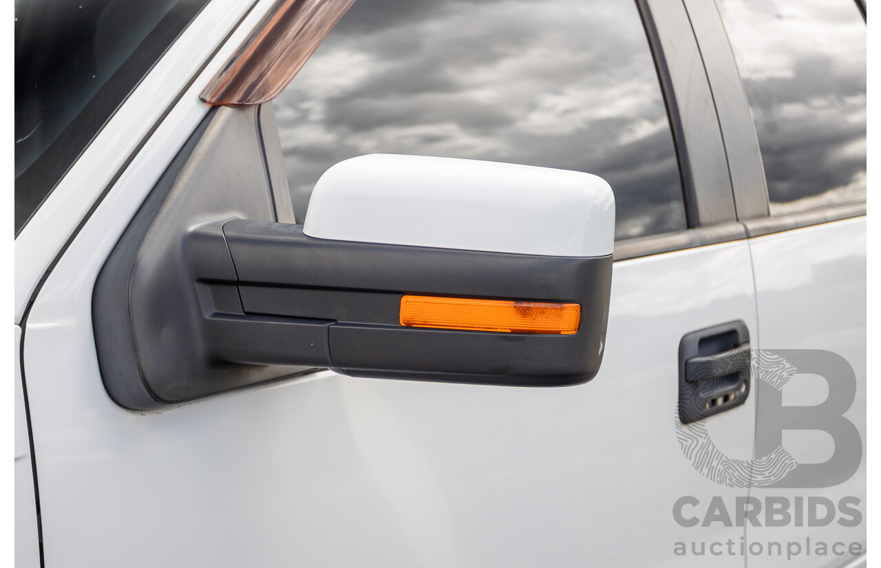 05/2015 Ford F-150 SVT Raptor LWB (4x4) MY15 4d Super Crew Cab Oxford White V8 6.2L
