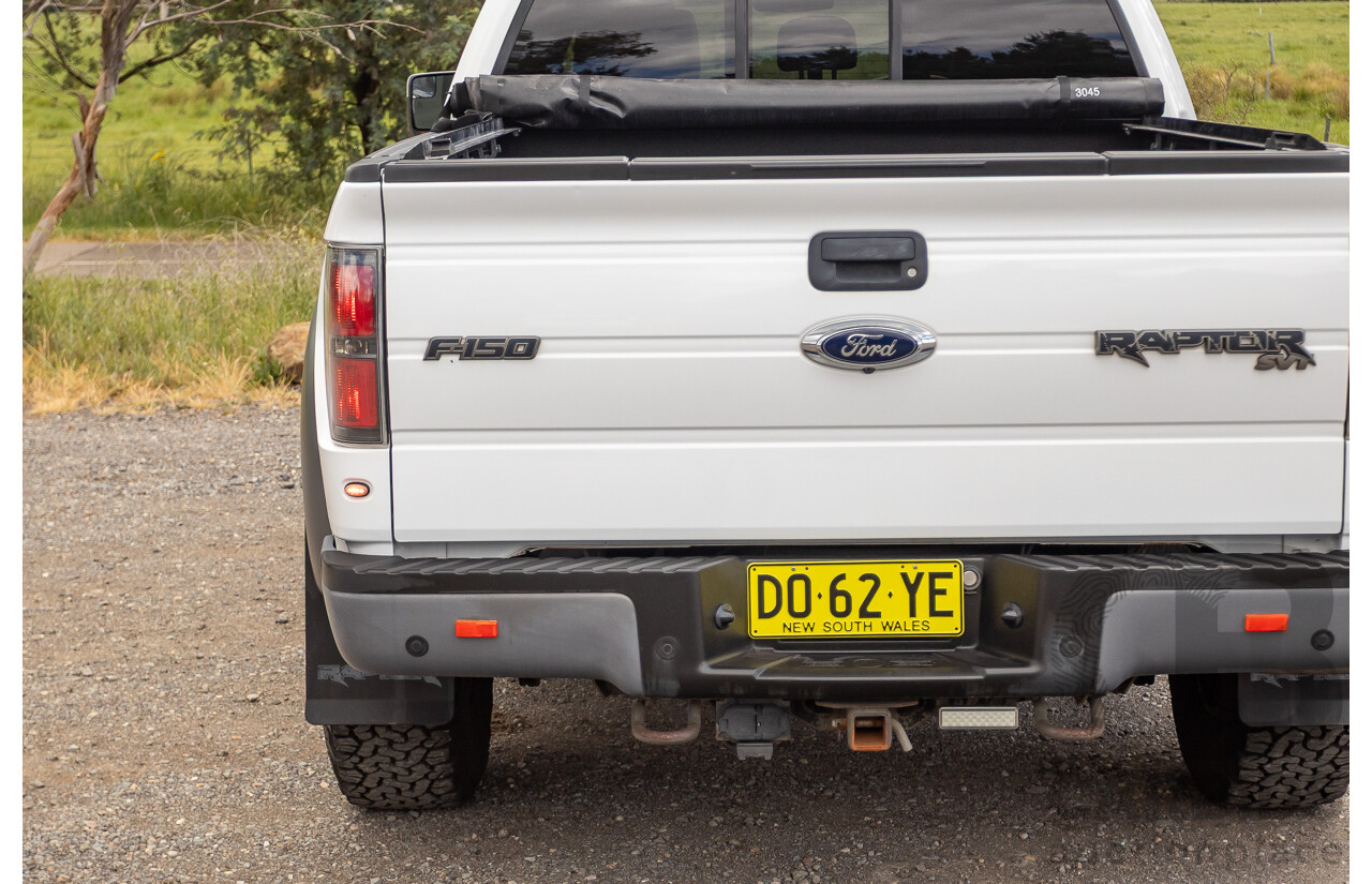 05/2015 Ford F-150 SVT Raptor LWB (4x4) MY15 4d Super Crew Cab Oxford White V8 6.2L