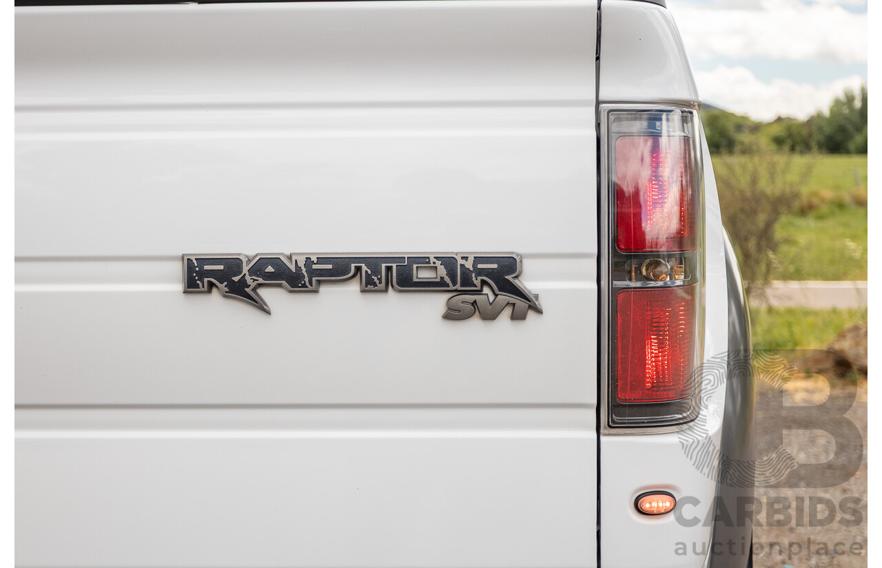 05/2015 Ford F-150 SVT Raptor LWB (4x4) MY15 4d Super Crew Cab Oxford White V8 6.2L