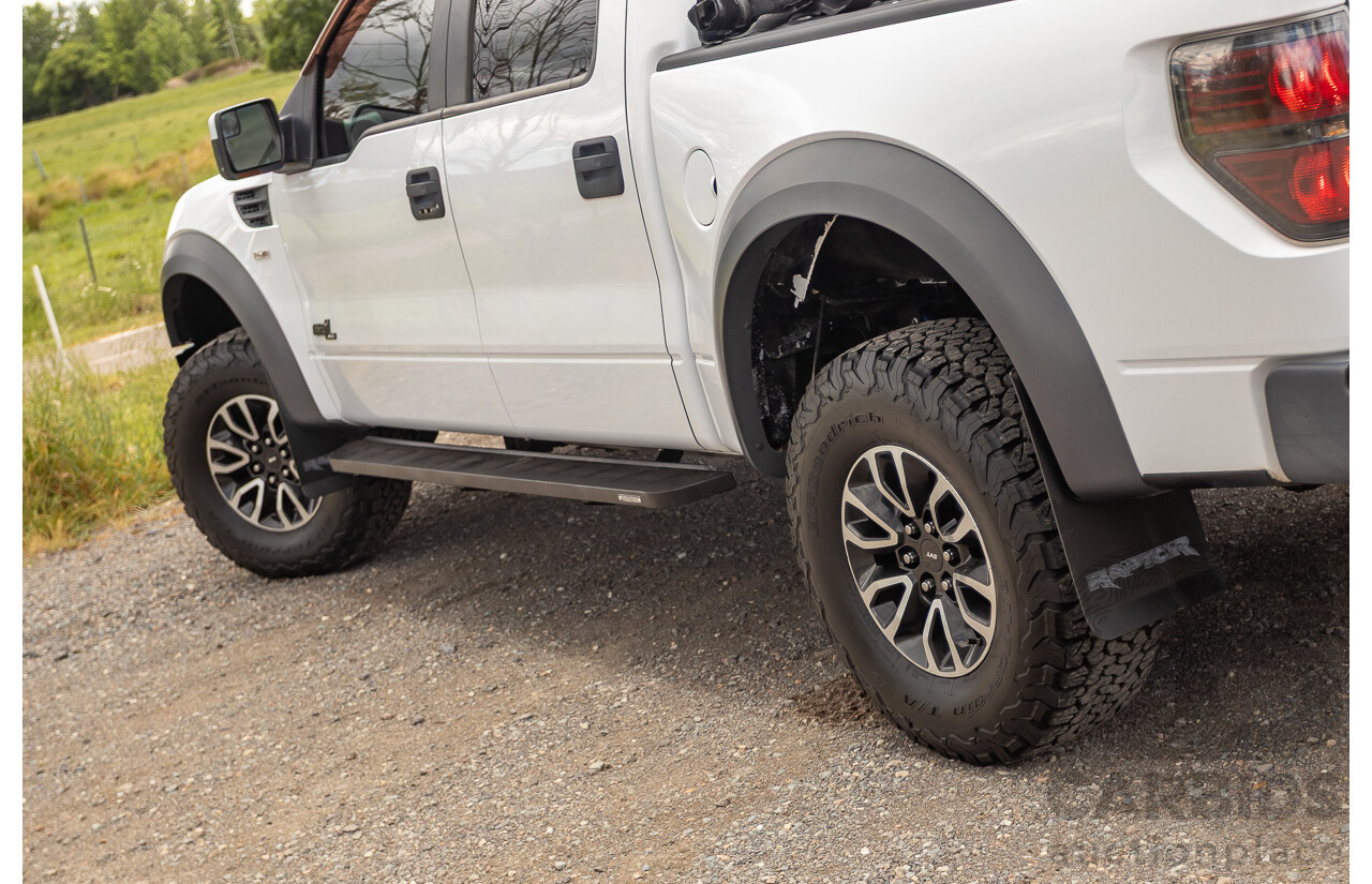 05/2015 Ford F-150 SVT Raptor LWB (4x4) MY15 4d Super Crew Cab Oxford White V8 6.2L
