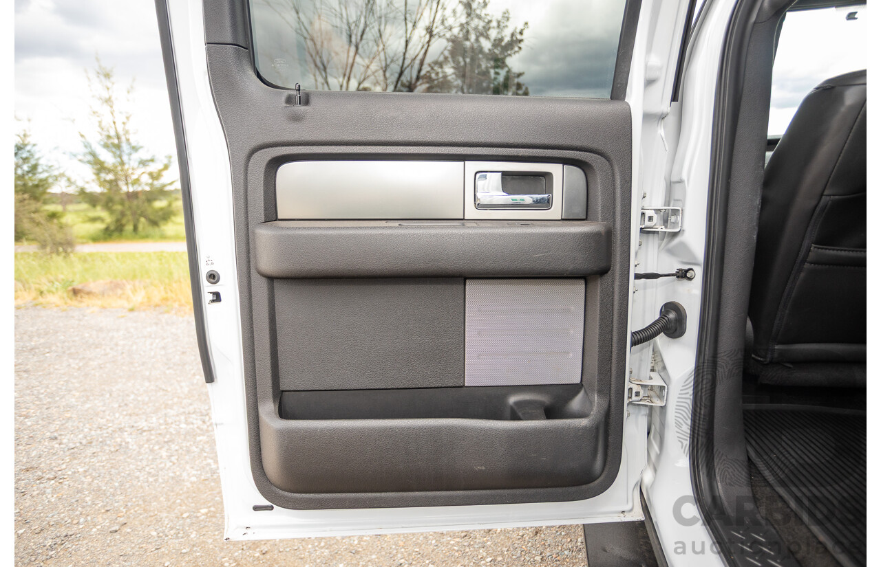 05/2015 Ford F-150 SVT Raptor LWB (4x4) MY15 4d Super Crew Cab Oxford White V8 6.2L