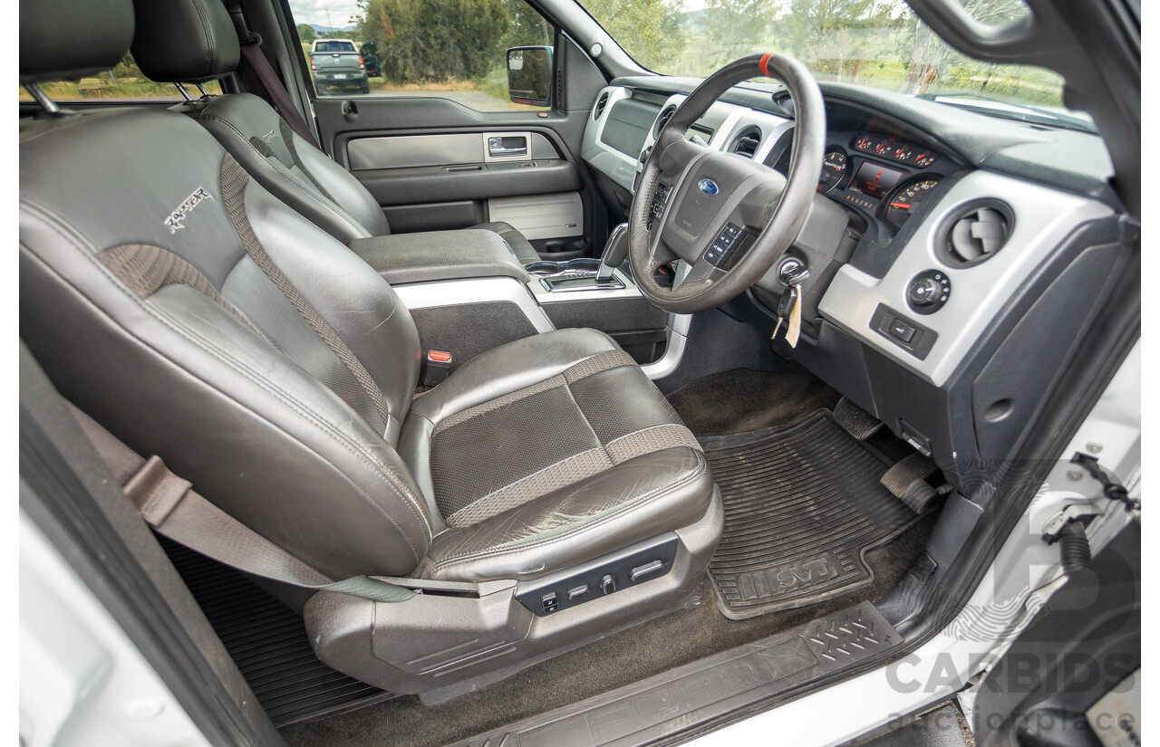 05/2015 Ford F-150 SVT Raptor LWB (4x4) MY15 4d Super Crew Cab Oxford White V8 6.2L