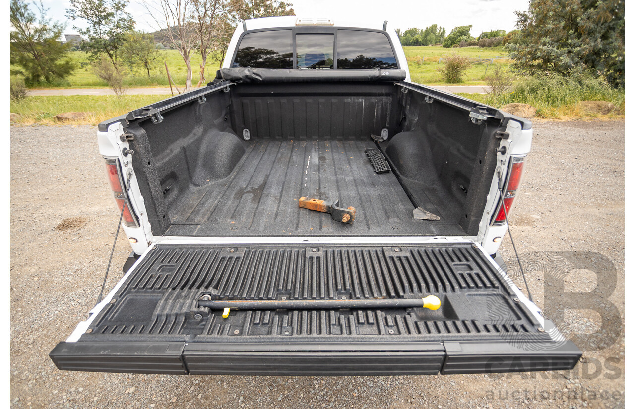 05/2015 Ford F-150 SVT Raptor LWB (4x4) MY15 4d Super Crew Cab Oxford White V8 6.2L