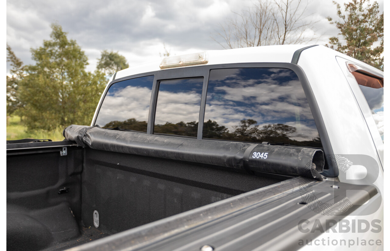 05/2015 Ford F-150 SVT Raptor LWB (4x4) MY15 4d Super Crew Cab Oxford White V8 6.2L