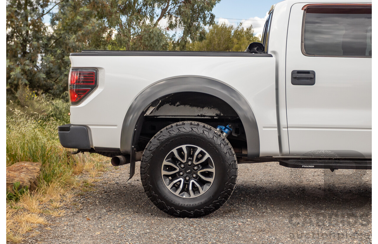 05/2015 Ford F-150 SVT Raptor LWB (4x4) MY15 4d Super Crew Cab Oxford White V8 6.2L
