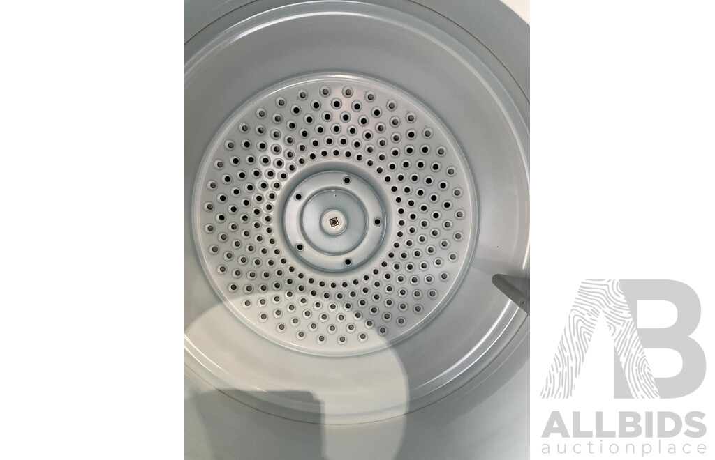 SIMPSON 4kg Vented Dryer (39P400M)