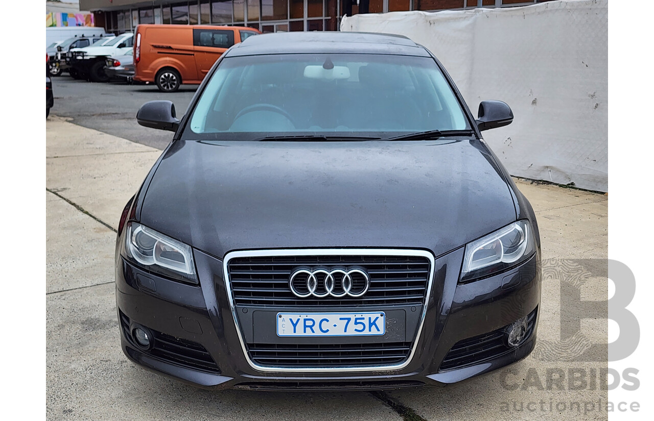 5/2009 Audi A3 Sportback 2.0 TDI Ambition 8P MY09 5d Hatchback Grey 2.0L