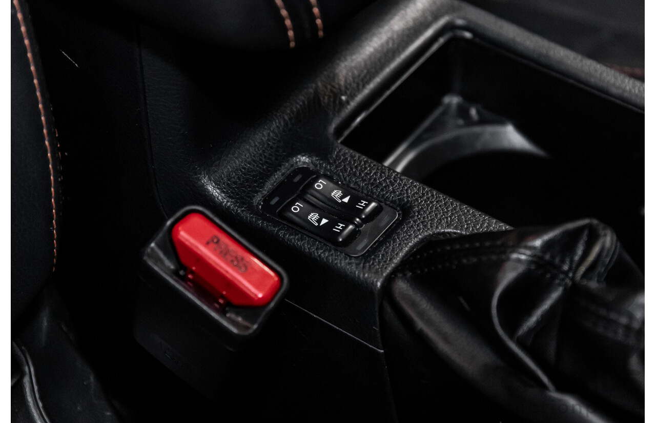 4/2015 Subaru XV 2.0i Sunshine Yellow Special Edition MY14 4d Wagon Sunshine Yellow 2.0L