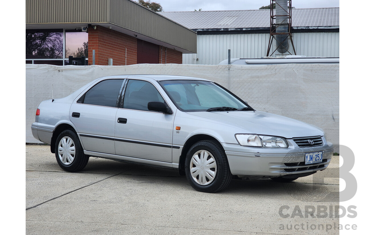 11/2000 Toyota Camry CSi MCV20R 4d Sedan Silver 3.0L