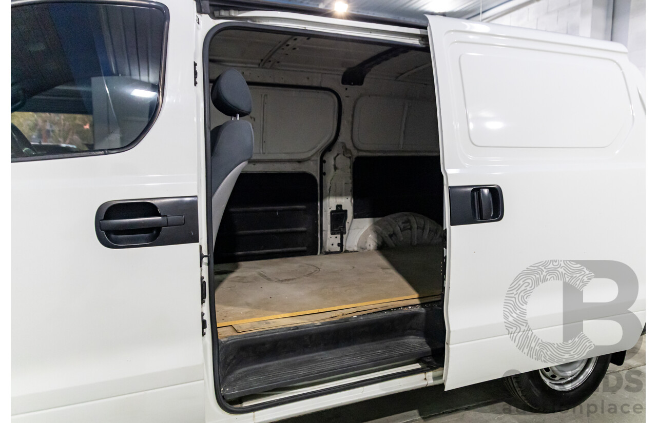 8/2011 Hyundai iLoad TQ MY11 4d Van Ceramic White Turbo Diesel 2.5L