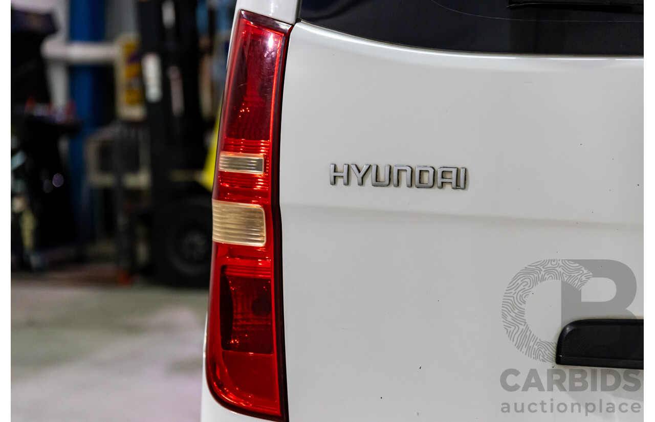 8/2011 Hyundai iLoad TQ MY11 4d Van Ceramic White Turbo Diesel 2.5L