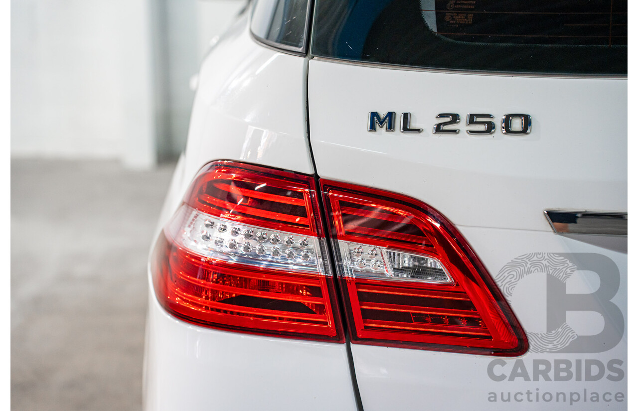 6/2015 Mercedes-Benz ML 250 CDI Bluetec (4x4) 166 MY14 4d Wagon Polar White Turbo Diesel 2.1L