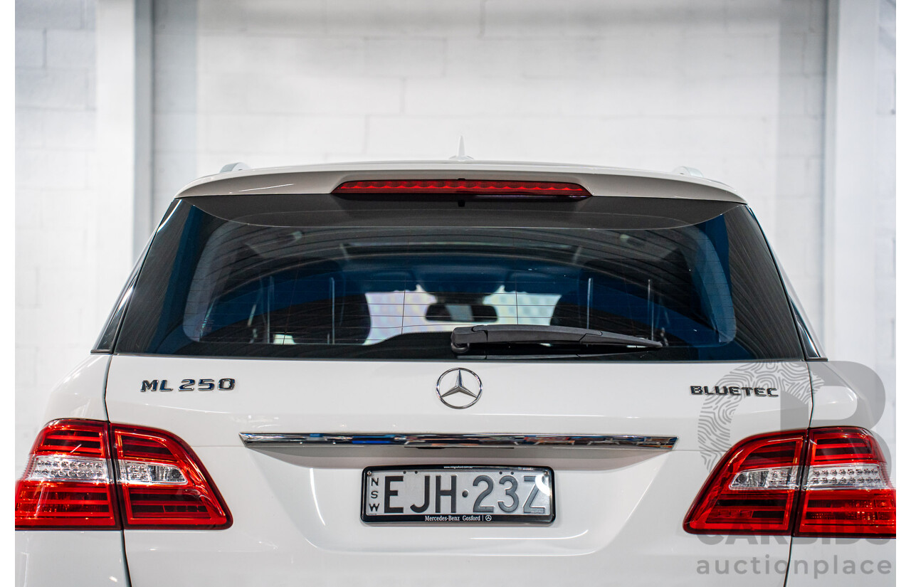 6/2015 Mercedes-Benz ML 250 CDI Bluetec (4x4) 166 MY14 4d Wagon Polar White Turbo Diesel 2.1L