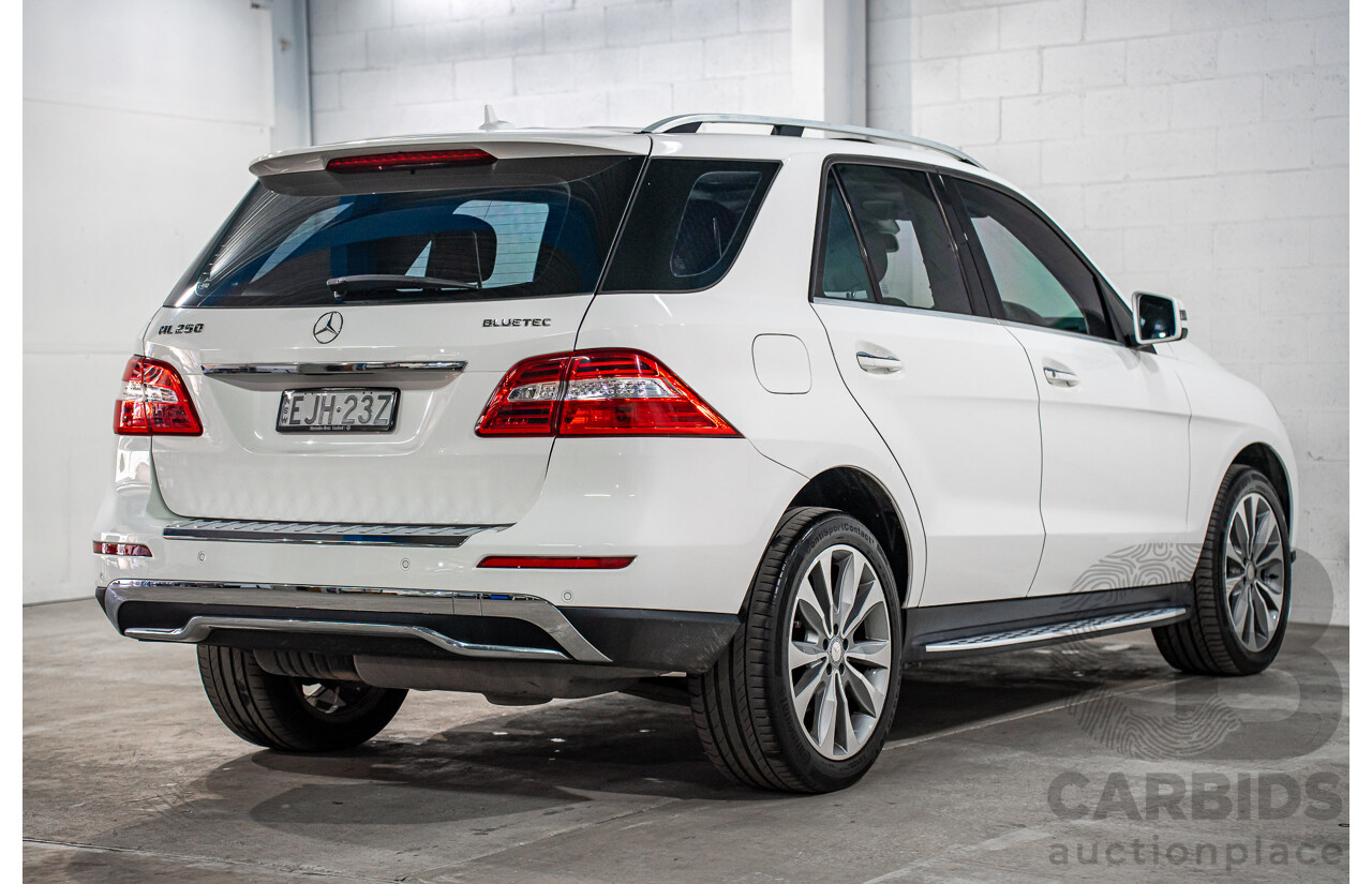 6/2015 Mercedes-Benz ML 250 CDI Bluetec (4x4) 166 MY14 4d Wagon Polar White Turbo Diesel 2.1L
