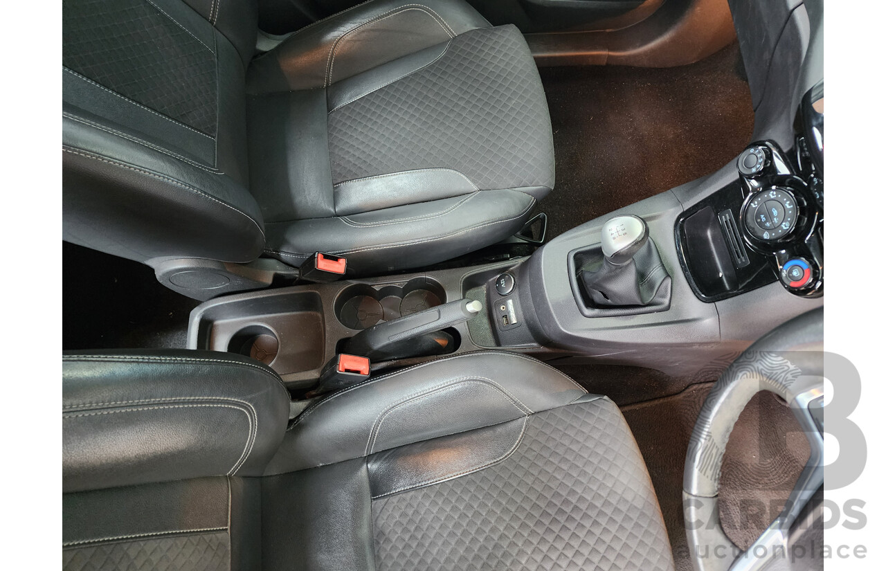 12/2013 Ford Fiesta Zetec WT 5d Hatchback Blue 1.6L