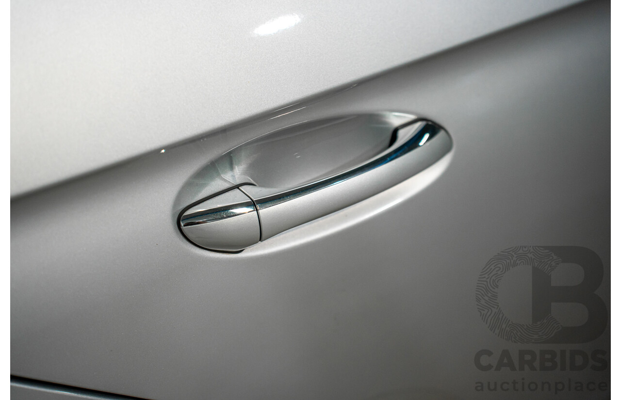 1/2007 Mercedes-Benz CLS 500 219 4d Coupe Iridium Silver Metallic V8 5.0L