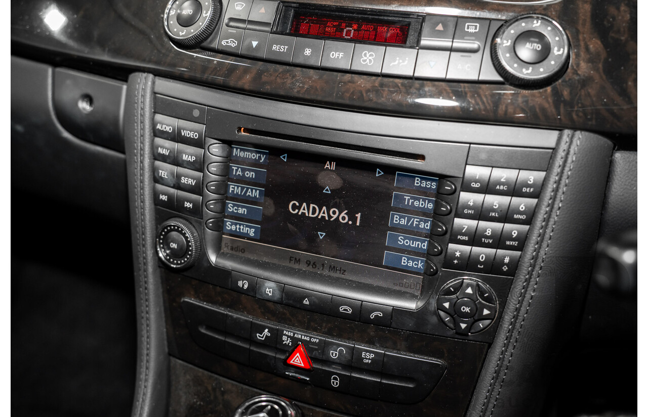 1/2007 Mercedes-Benz CLS 500 219 4d Coupe Iridium Silver Metallic V8 5.0L