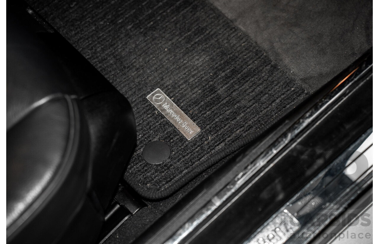 1/2007 Mercedes-Benz CLS 500 219 4d Coupe Iridium Silver Metallic V8 5.0L