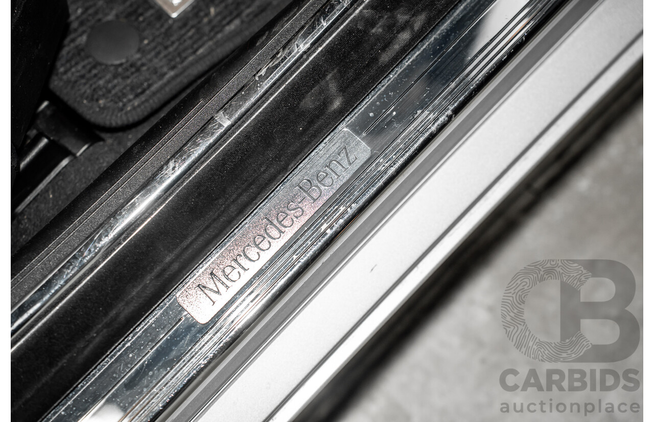 1/2007 Mercedes-Benz CLS 500 219 4d Coupe Iridium Silver Metallic V8 5.0L