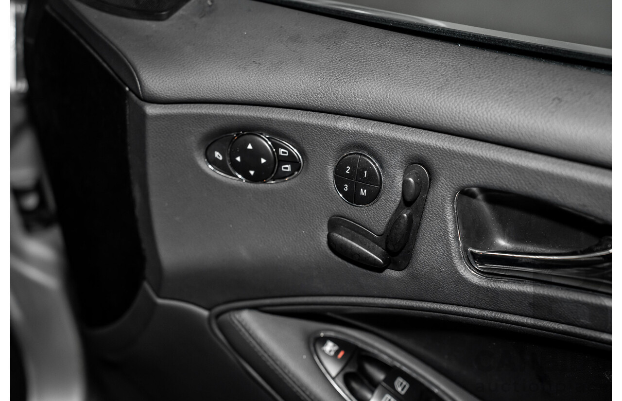 1/2007 Mercedes-Benz CLS 500 219 4d Coupe Iridium Silver Metallic V8 5.0L