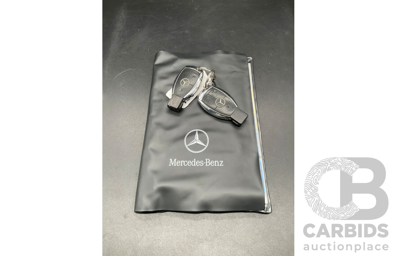 10/2007 Mercedes-Benz CLS 500 219 4d Coupe Iridium Silver Metallic V8 5.0L