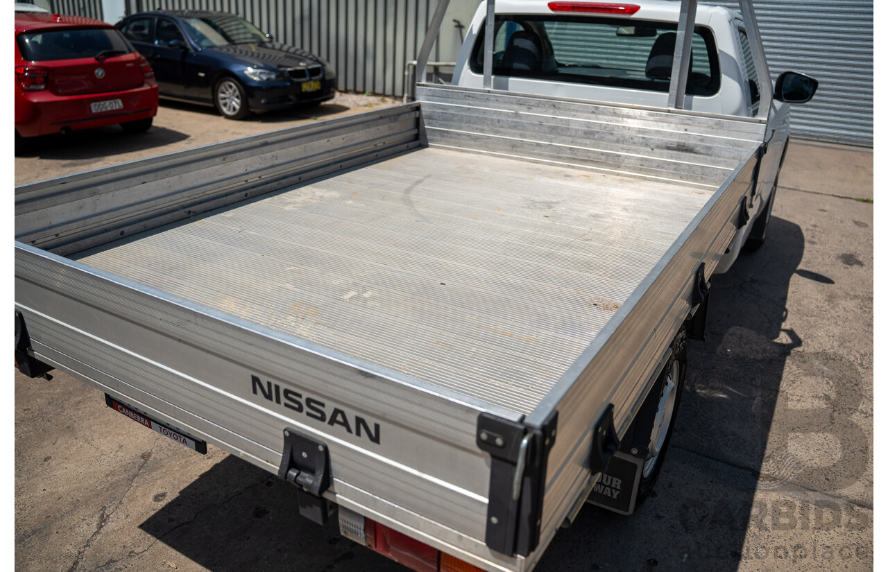 3/2017 Nissan Navara RX (RWD) D23 Series II C/Chas White Turbo Diesel 2.3L