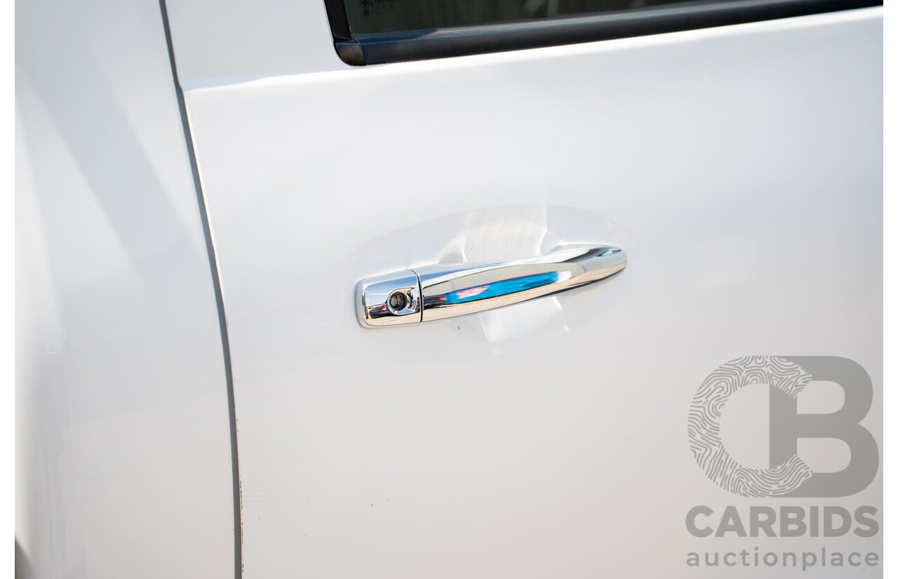 3/2017 Nissan Navara RX (RWD) D23 Series II C/Chas White Turbo Diesel 2.3L