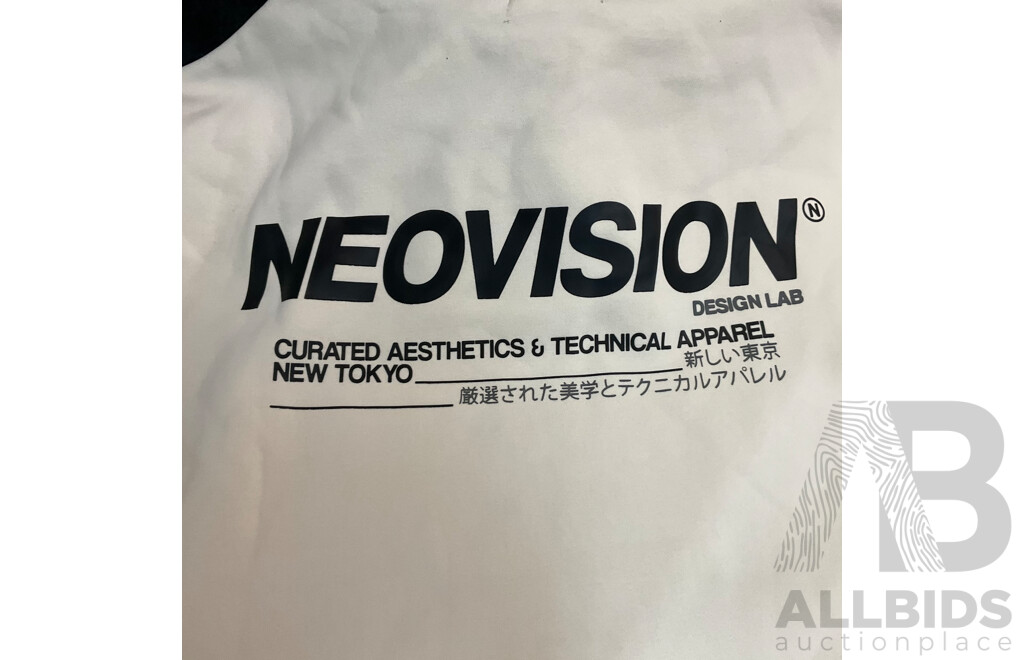 Neovision Beige Hoodie (M) & Notion Hoodie (M) & 2x NFL Basketball Raiders Shorts ( Size M & XL)