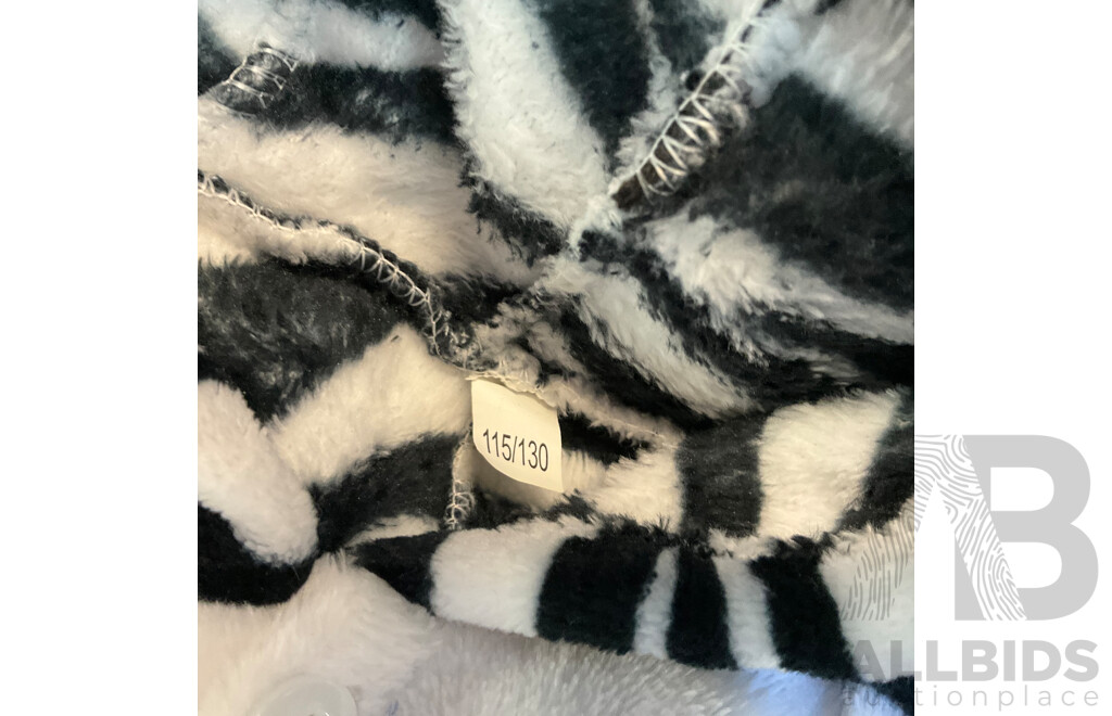 Assorted Jewellery, Kids Fashion, Bathroom Accessories and Household Items