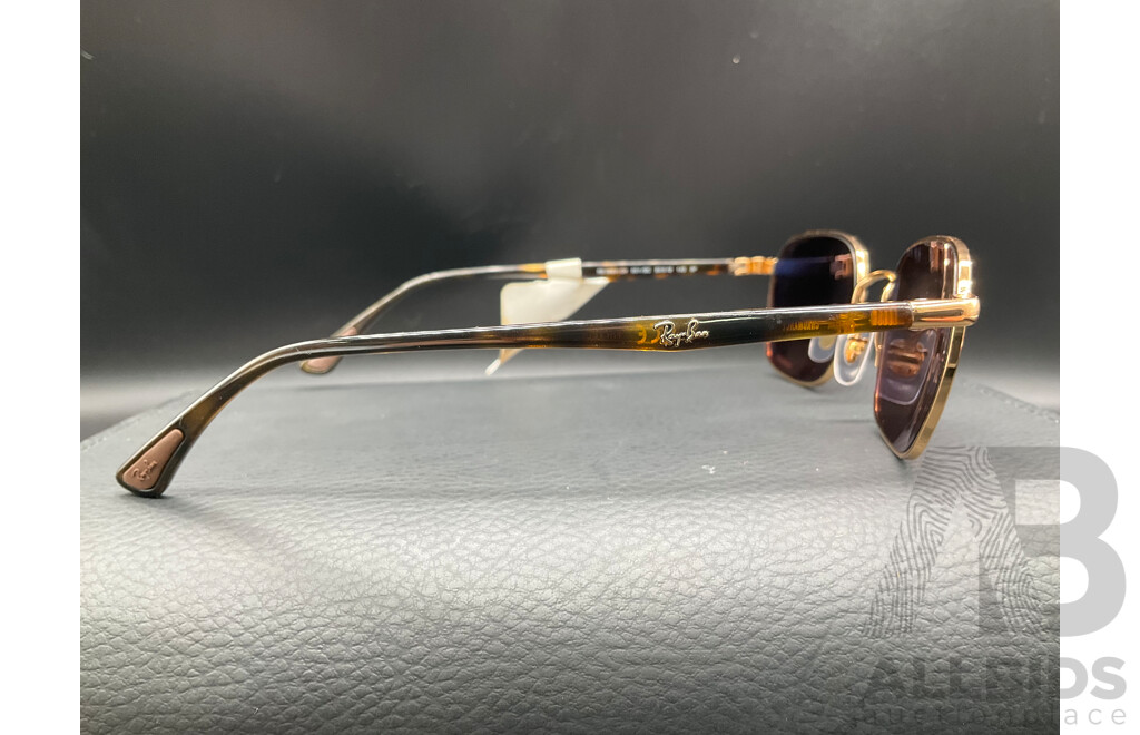 Ray-Ban RB3664-CH Sunglasses