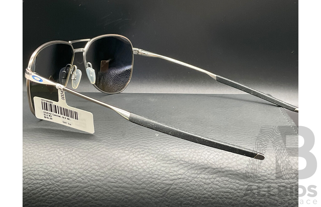 Contrail Sunglasses Branded OAKLEY