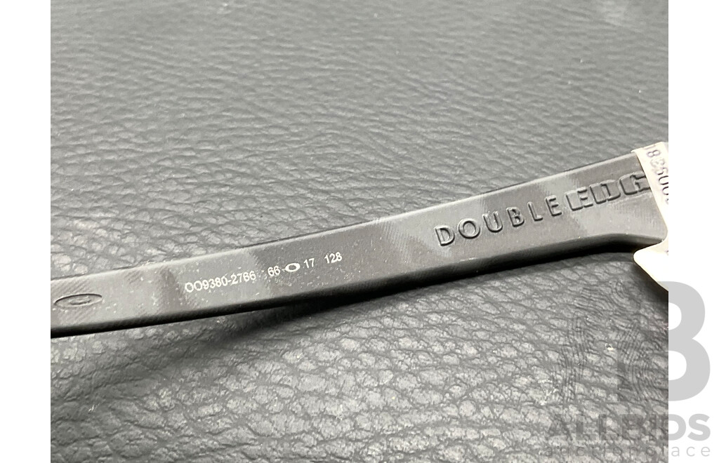 Double Edge Sunglasses Branded OAKLEY