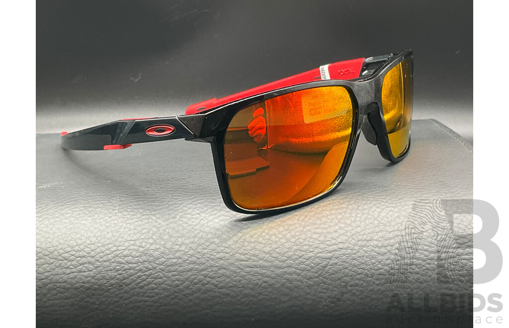 Portal Sunglasses Branded OAKLEY