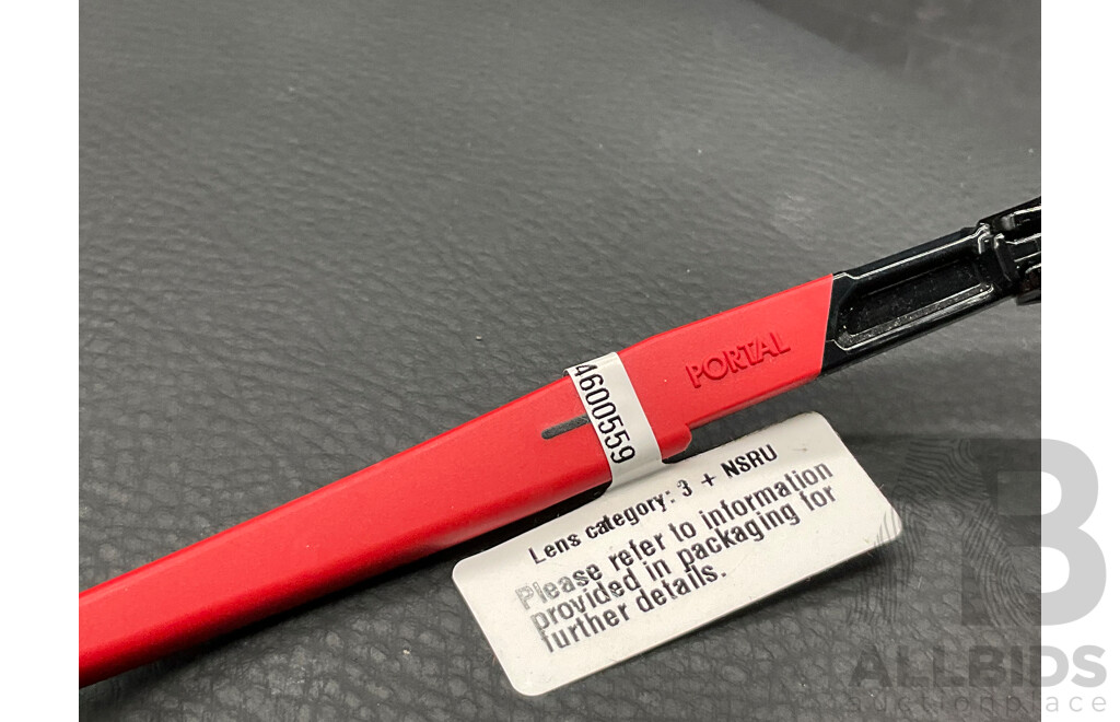 Portal Sunglasses Branded OAKLEY