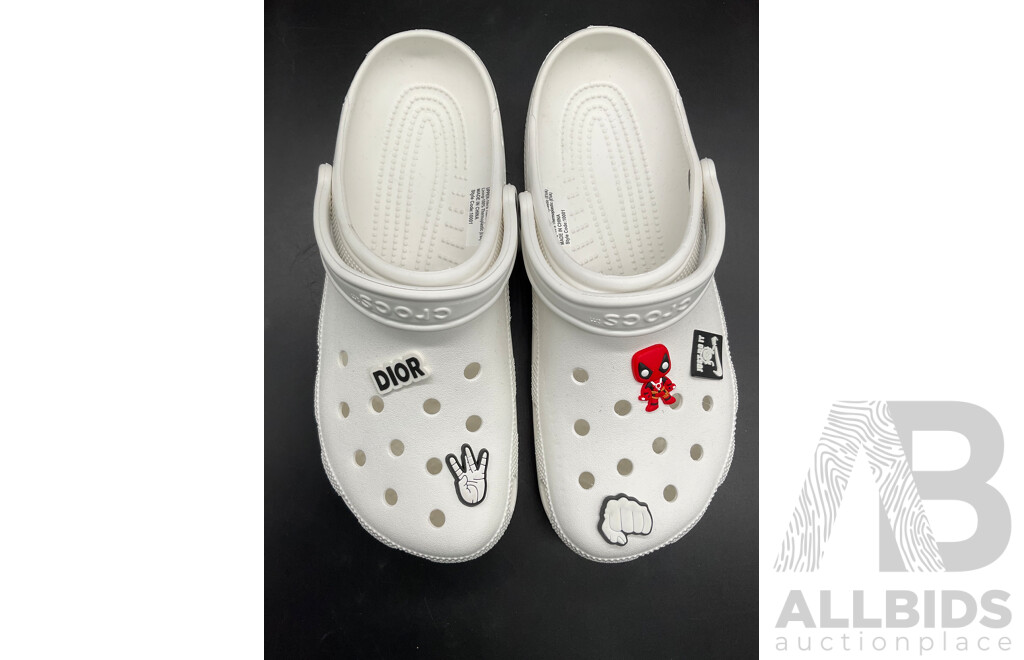 CROCS White Size M10/W12