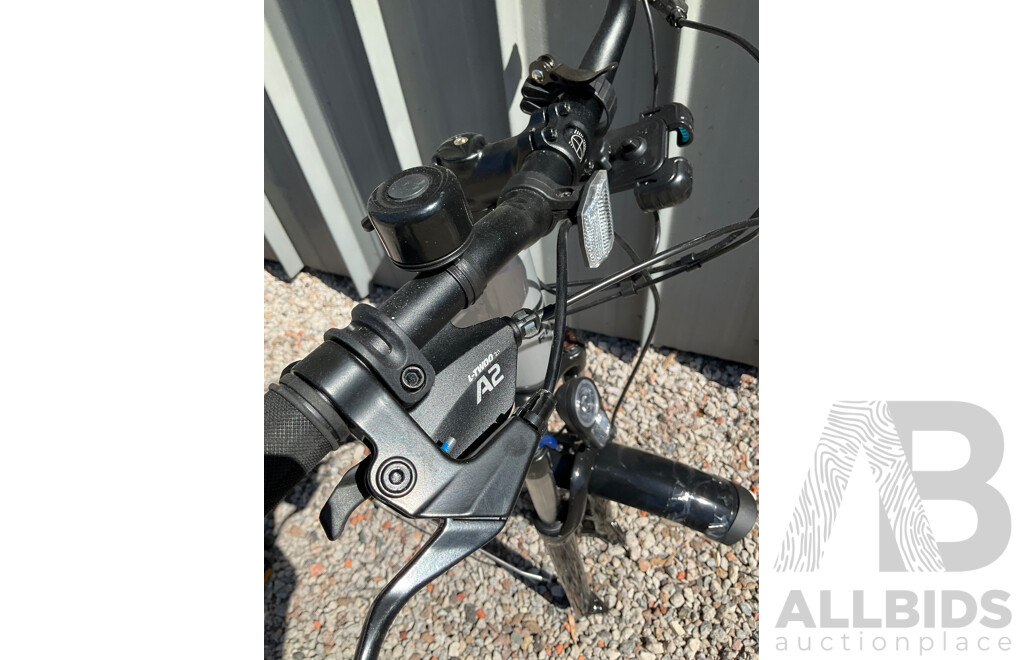 REID Quest 1.0 Step-Through Electric Bike