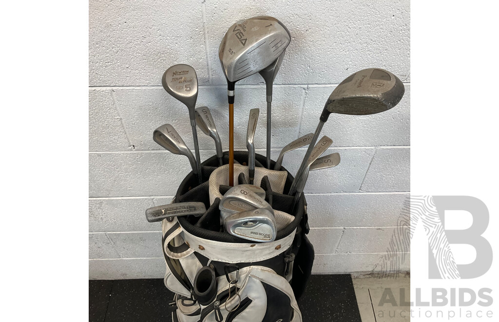 ICON 3.0 Golf Bag with 14 Assorted Golf Clubs