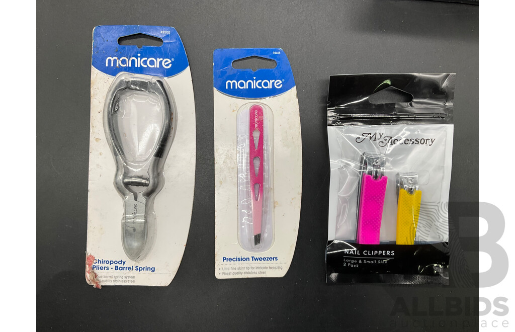 BRAUN Silk-epil 5 Epilator, MANICARE Products and OLAY Whip Cream - Lot of 5