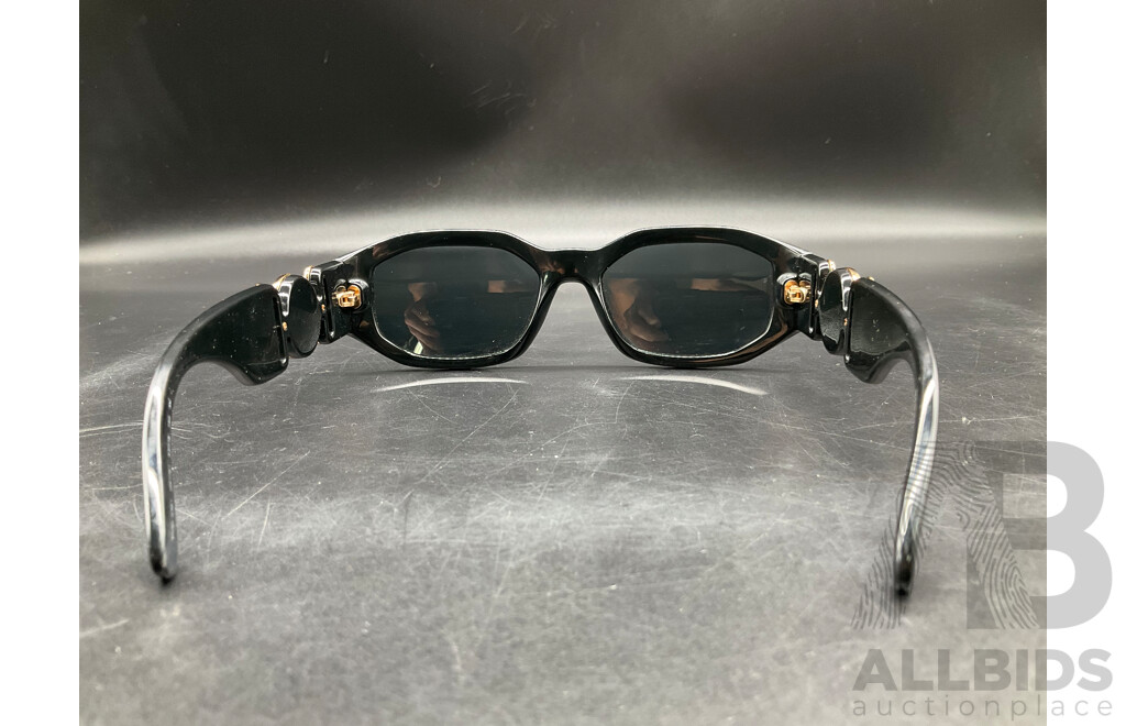 Biggie Sunglasses Branded VERSACE