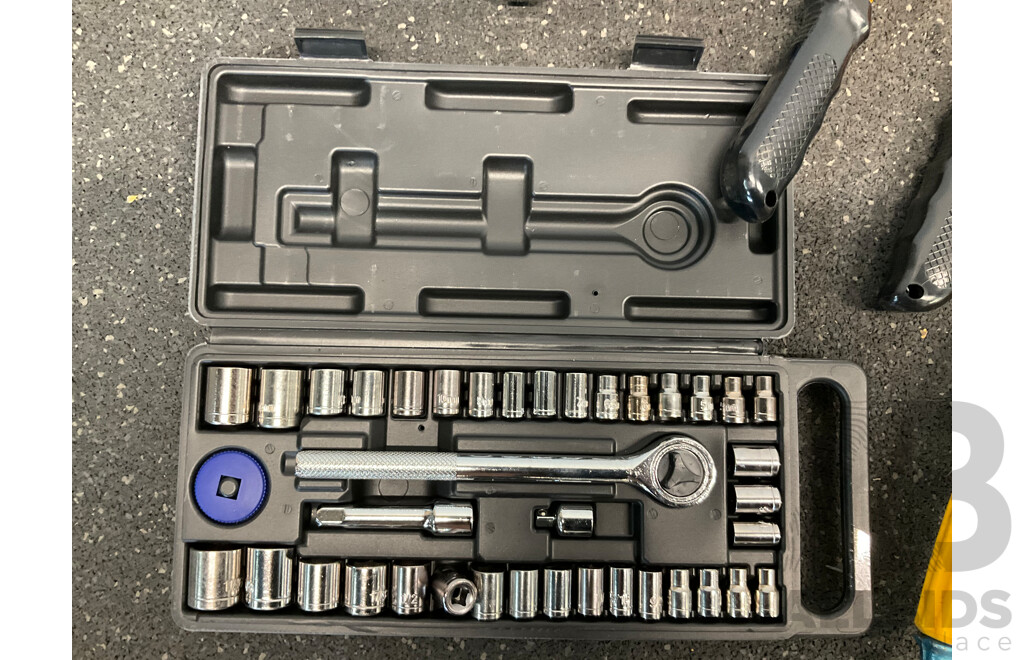 KINCROME Socket Set, CRAFTRIGHT Socket Set, Bolt Cutter and CABAC KME-2 Cable Cutter - Lot of 4