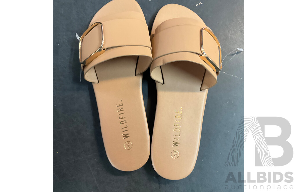 Assorted Women's Apparel & Accessories Size S/M/10/12 - Includes Peter Alexander, in Sport, Cotton on and More