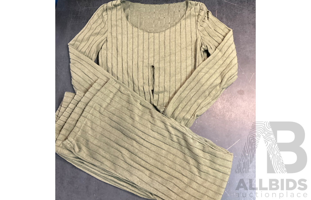 Womens Apparel & Accessories From Online Order Parcels