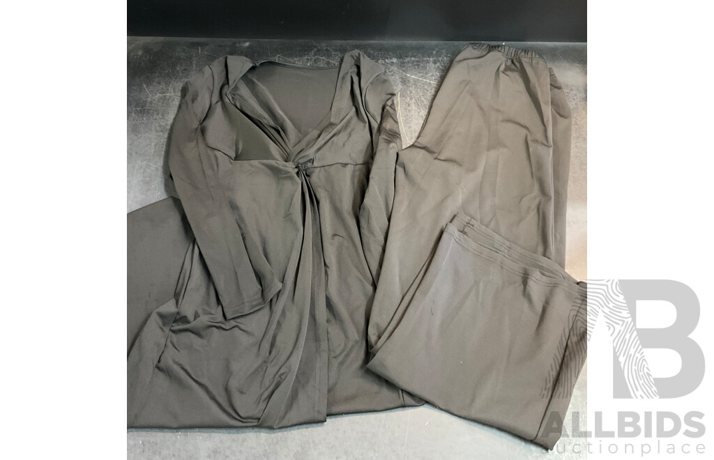 Womens Apparel & Accessories From Online Order Parcels