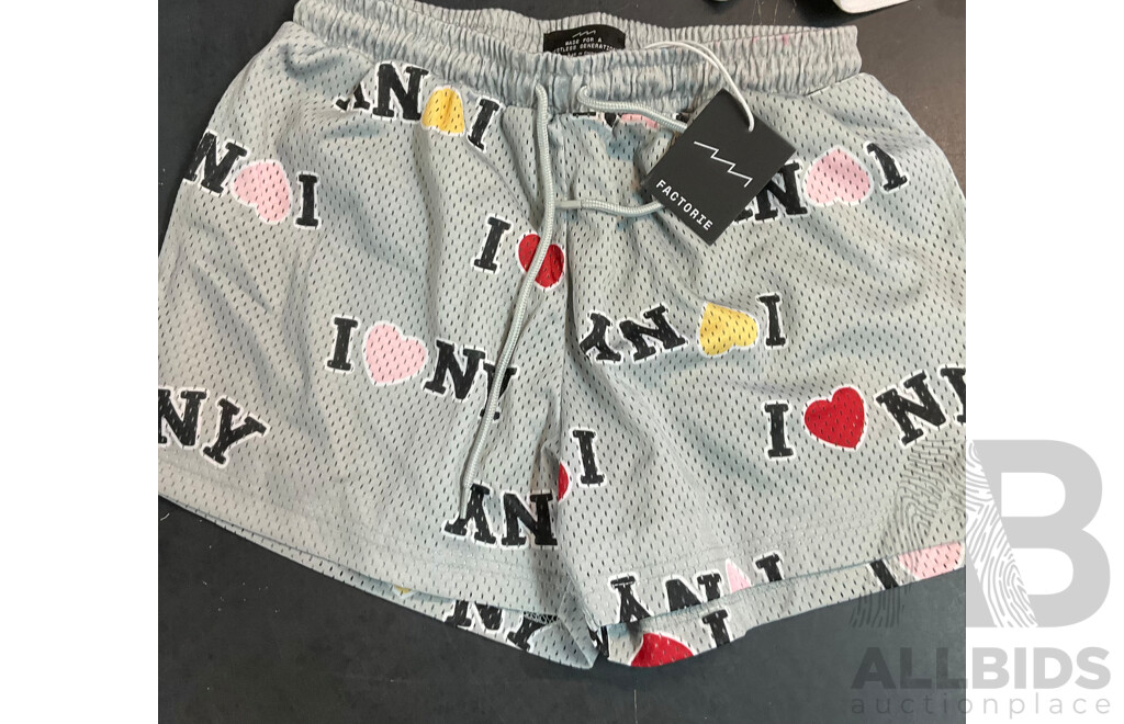 Hype Street Basketball Short & NFL Raiders Black Short Size S & 2 Pack of Socks