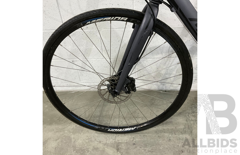 Merida Speeder 20 Bike Flat Bar Road Bike - Dark Silver - Frame 54cm