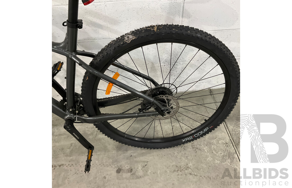 TREK Marlin 5 Mountain Bike - Black