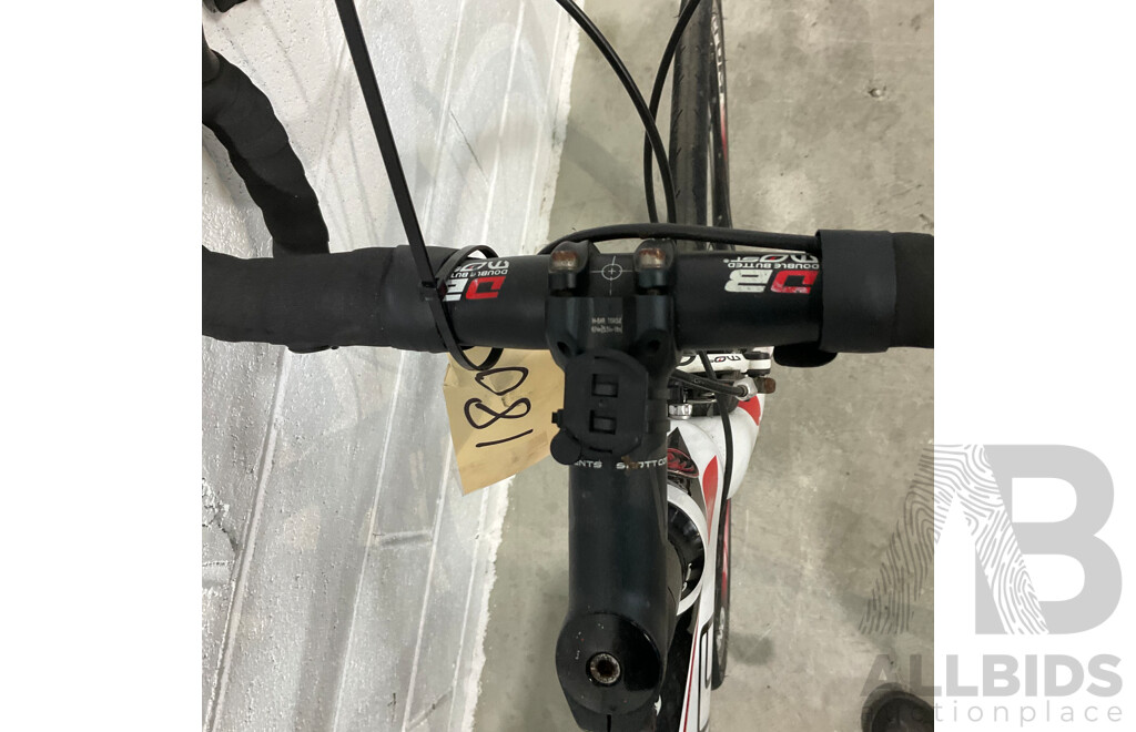 OPERA Carbon Fiber Bike