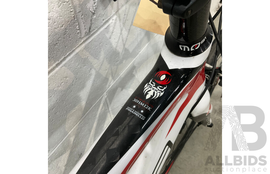 OPERA Carbon Fiber Bike