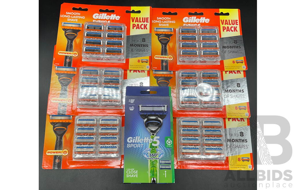 GILLETTE Fusion 5 - 8 Pack (x6) and GILLETTE 5 Sport Razor - Lot of 7