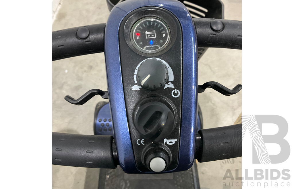 GOGO Elite Traveller Plus